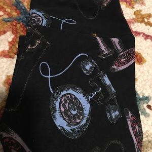 LulaRoe Telephone leggings